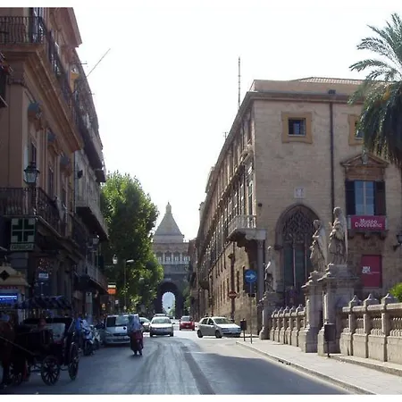Nyaraló Virginia House Palermo